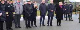 Statsminister Erna Solberg, forsvarsminister Frank Bakke-Jensen, NATOs generalsekretær Jens Stoltenberg, næringsminister Monica Mæland og forsvarssjef Haakon Bruun-Hanssen var alle til stede.