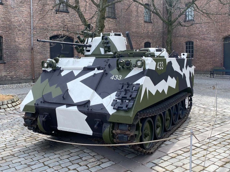 NM135, forgjengeren til CV90