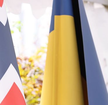 Norge og Ukraina har inngått en Memorandum of Understanding (MoU) om gjensidig statlig kvalitetssikring av forsvarsmateriell og tjenester. Foto: Torbjørn Kjosvold / Forsvaret