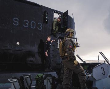 Forsvarsminister Ine Marie Eriksen Søreide seilte med Ula-klasse båt KNM «Utvær» fra 19. til 20. mai 2015. (Foto: Petter Brenni Gulbrandsen)