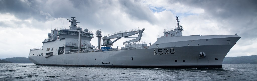 KNM «Maud» i Oslofjorden på vei til Revierkaia. (Foto: Martin Giskegjerde/Forsvaret)